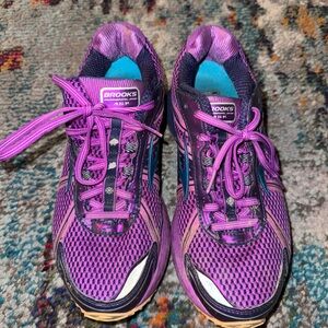 Brooks Women's Purple Running Shoes